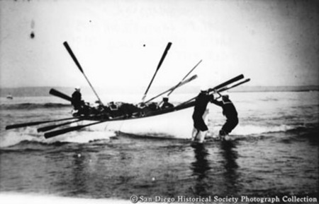 First boat to land from Great White Fleet on Coronado beach