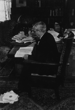 Charles Atwood Kofoid working at his home in Berkeley, California