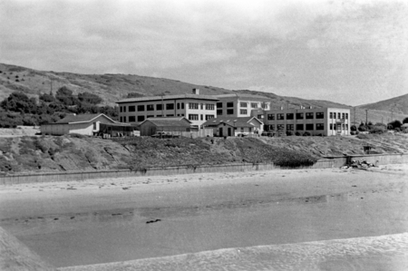 Scripps Institution of Oceanography, view from pier