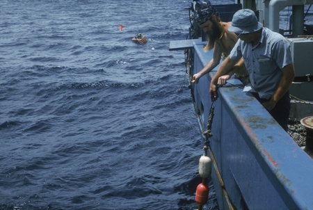Moored tape recording buoy launch, Indopac Leg 10. Paul O&#39;Neill, Bob Wilson