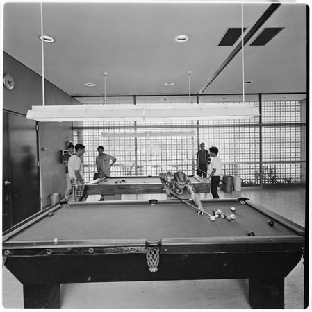 Revelle College Commons game room