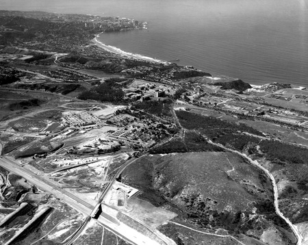 Aerial view of UC San Diego campus, Scripps Institution of Oceanography, and La Jolla