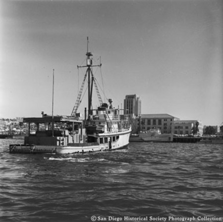 Tuna boat heading into port, San Diego harbor