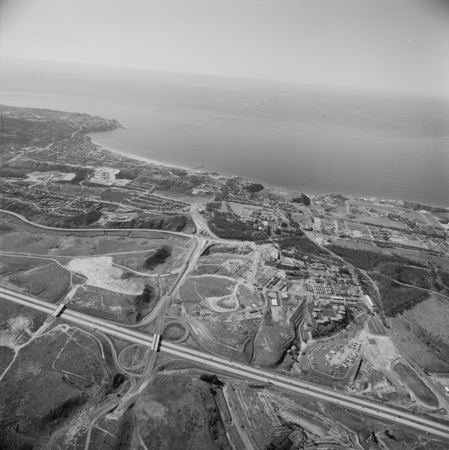 Aerial view of UC San Diego campus with Scripps Institution of Oceanography in the middle