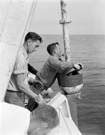 Velero IV: Dredging and coring operations off Catalina, California by the Hancock Foundation, USC.