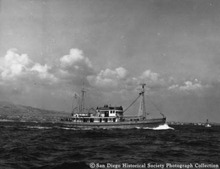 Research vessel Yellowfin off coast of San Pedro