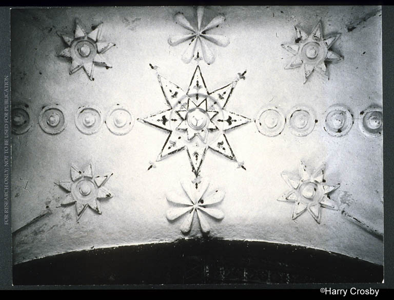 Plaster detail on the arch beneath the choir loft at Misión de San Javier, 1967
